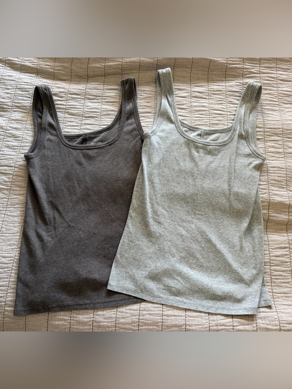 Everlane Women’s Ribbed Tank Tops. Size M.